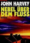 Nebel über dem Fluss
