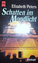 Schatten im Mondlicht