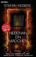 Nebenan ein Mädchen