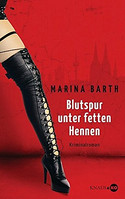 Blutspur unter fetten Hennen